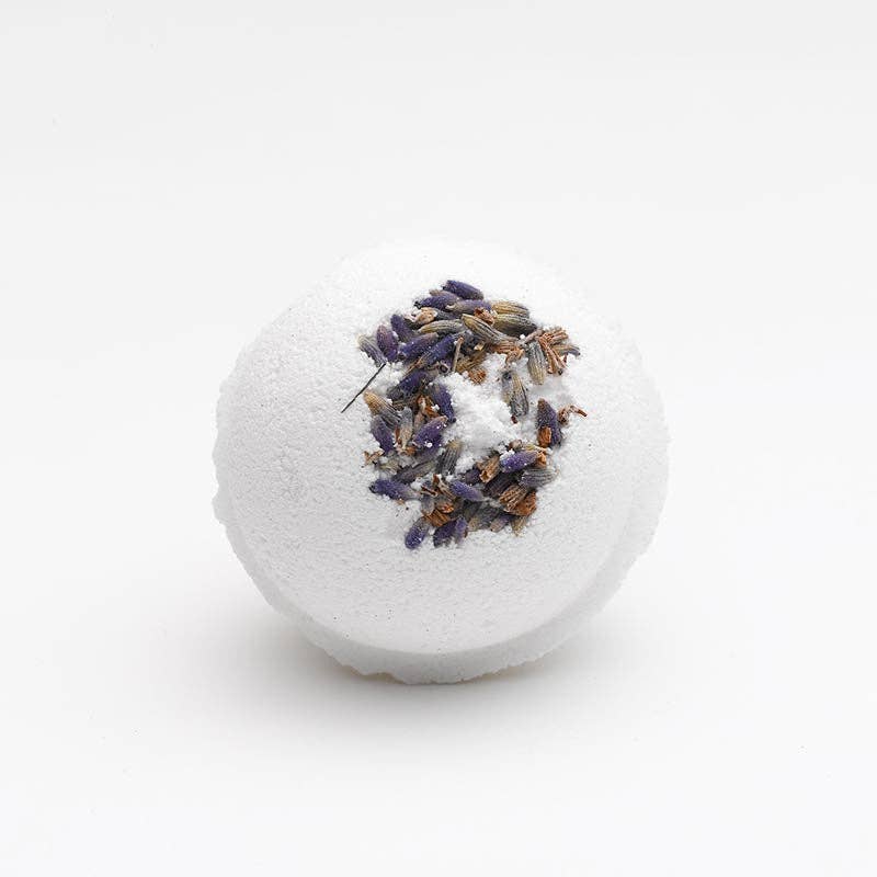 Quintessentially English - No.4 Lavender Fields Bath Bomb
