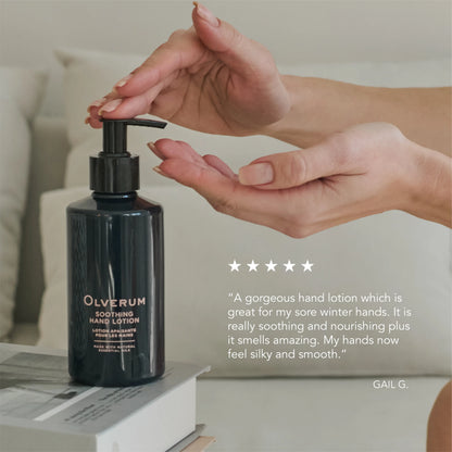 Olverum - OLVERUM Soothing Hand Lotion – Spa Scent – 250 ml
