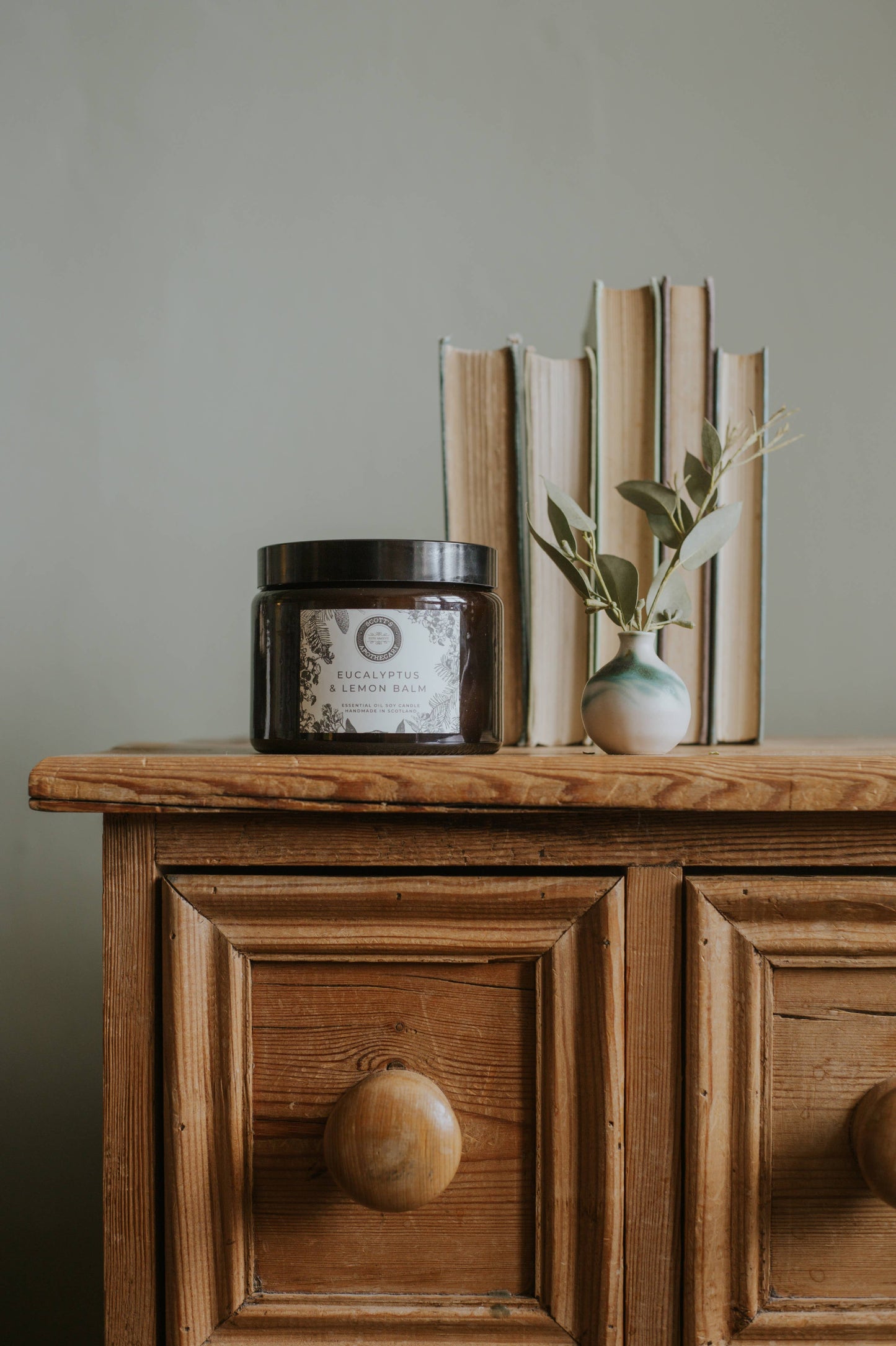 Scott's Apothecary - Eucalyptus & Lemon Balm