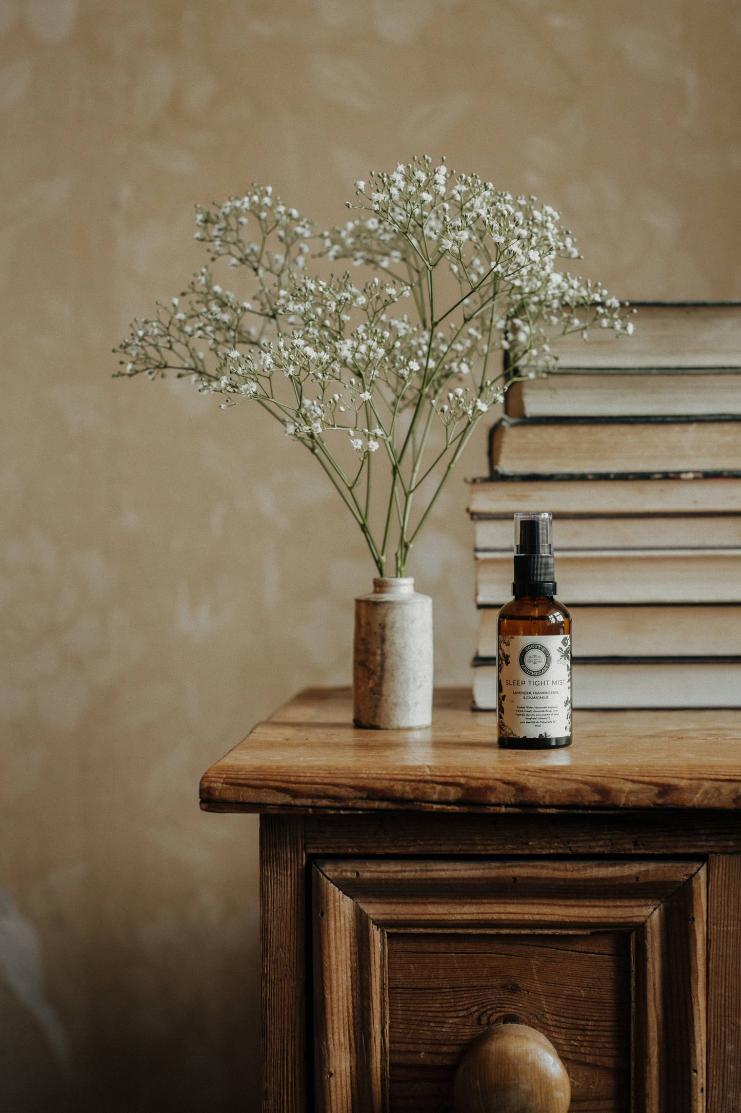Scott's Apothecary Sleep Tight Mist with Lavender, Frankincense & Chamomile, 50ml bottle.