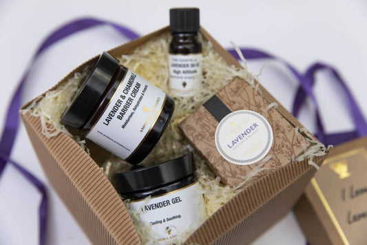 I Love Lavender Gift Box with Lavender Mini Pot Candle & Barrier Cream, soothing & relaxing scent.